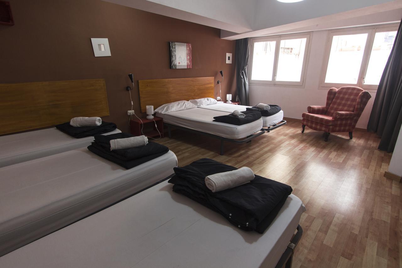 Auberge de jeunesse Break N Bed à Barcelone Extérieur photo