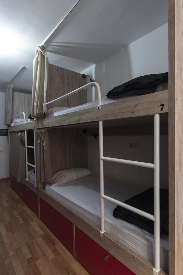 Auberge de jeunesse Break N Bed à Barcelone Extérieur photo